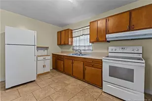 1911 Seabrook Rd, Fayetteville, NC 28301 - Photo 12