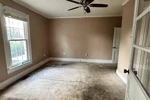 301 S Main St, Salemburg, NC 28355 - Photo 4