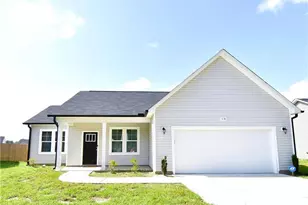 318 E David Parnell Street E, Parkton, NC 28371 - Photo 1