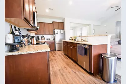 318 E David Parnell Street E, Parkton, NC 28371 - Photo 6