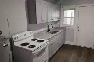 1214 Davenport St, Greenville, NC 27834 - Photo 2