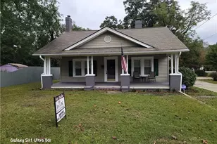 209 E Elwood Ave, Raeford, NC 28376 - Photo 1