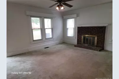 209 E Elwood Avenue, Raeford, NC 28376 - Photo 4