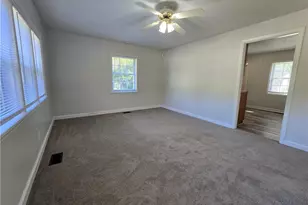 6505 Elkins Dr, Fayetteville, NC 28304 - Photo 4