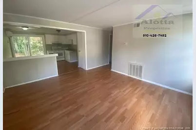 618 Dashland Drive #B, Fayetteville, NC 28303 - Photo 2