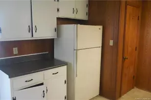 826 N Ridge Rd, Fayetteville, NC 28311 - Photo 4