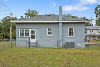 404 E Donaldson Avenue, Raeford, NC 28376 - Photo 24