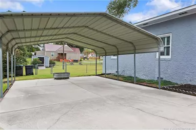 404 E Donaldson Avenue, Raeford, NC 28376 - Photo 6