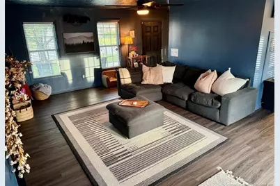 626 Fairfield Circle, Raeford, NC 28376 - Photo 6