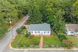 1932 Dogwood St, Fayetteville, NC 28301 - Photo 4