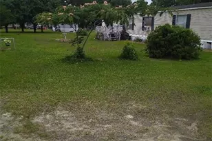 887 Stephens Rd, Lumberton, NC 28358 - Photo 4