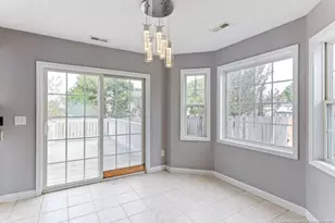 76 Lansing Ct W, Sanford, NC 27332 - Photo 8