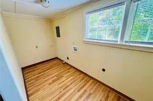 1007 Jenkins St, Lumberton, NC 28358 - Photo 26