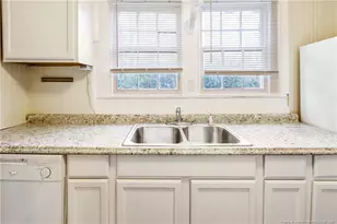 115 Woodside Ave, Fayetteville, NC 28301 - Photo 10