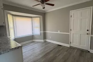 5904 Lake Terrace Ct, Fayetteville, NC 28304 - Photo 4