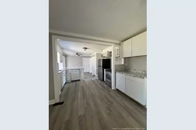 5904 Lake Terrace Court, Fayetteville, NC 28304 - Photo 2