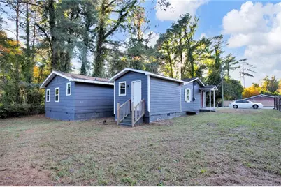 2639 Crystal Springs Drive, Fayetteville, NC 28306 - Photo 2