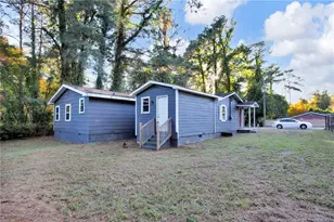 2639 Crystal Springs Dr, Fayetteville, NC 28306 - Photo 2