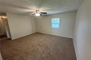 6517 Portsmouth Dr, Fayetteville, NC 28314 - Photo 6