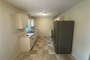 6517 Portsmouth Dr, Fayetteville, NC 28314 - Photo 4