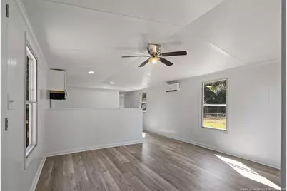 6546 Roslin Farm Road, Hope Mills, NC 28348 - Photo 4