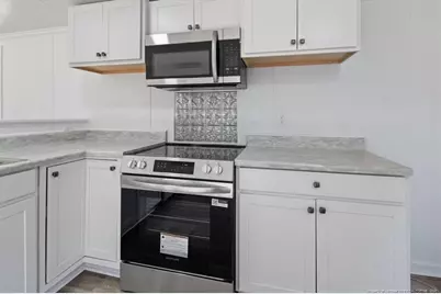 6546 Roslin Farm Road, Hope Mills, NC 28348 - Photo 18