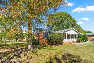 825 Fresno Dr, Fayetteville, NC 28303 - Photo 4