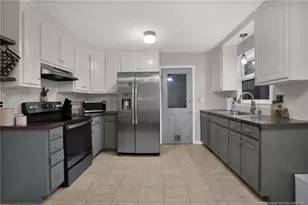 9558 Holbrook Ln, Fayetteville, NC 28314 - Photo 12