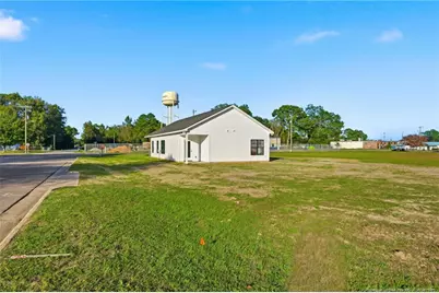 109 W Pine Street, Salemburg, NC 28385 - Photo 30