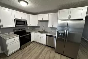 6112 Malvern Cir, Fayetteville, NC 28314 - Photo 2