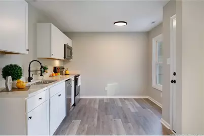 5924 Lakeridge Drive, Fayetteville, NC 28304 - Photo 6