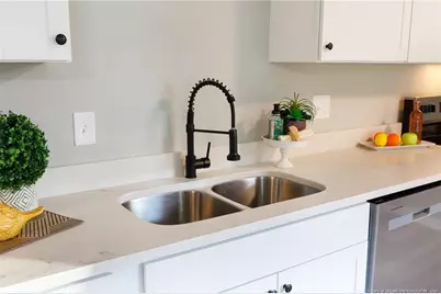 5924 Lakeridge Drive, Fayetteville, NC 28304 - Photo 8