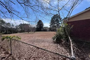 1081 Madonna Dr, Fayetteville, NC 28311 - Photo 14