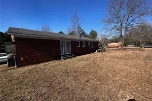 1081 Madonna Dr, Fayetteville, NC 28311 - Photo 16