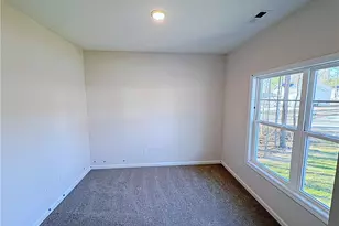 203 Appaloosa Dr, Spring Lake, NC 28390 - Photo 4