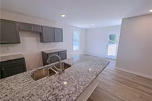 224 Appaloosa Dr, Spring Lake, NC 28390 - Photo 6