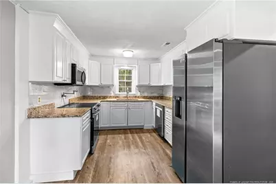 402 S Morro Street, Fairmont, NC 28340 - Photo 12