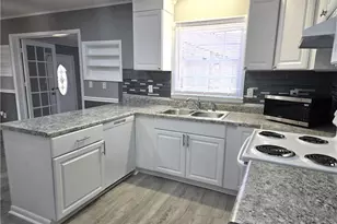 7536 Cliffbourne Dr, Fayetteville, NC 28303 - Photo 8