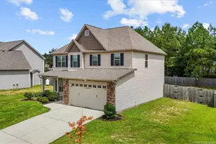 1142 Yellowwood Dr, Aberdeen, NC 28315 - Photo 4