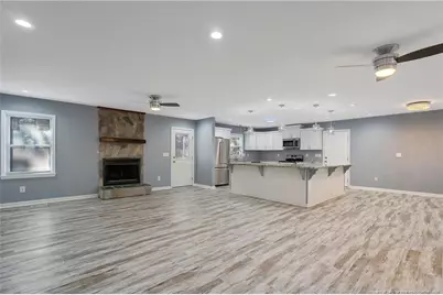 6905 Pine Creek Court, Fayetteville, NC 28314 - Photo 8