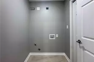 3601 Cliffridge Dr, Lumberton, NC 28358 - Photo 22