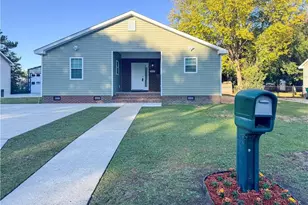 3601 Cliffridge Dr, Lumberton, NC 28358 - Photo 2