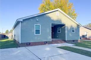 3601 Cliffridge Dr, Lumberton, NC 28358 - Photo 2