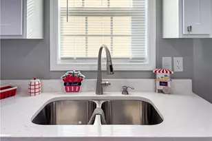 3601 Cliffridge Dr, Lumberton, NC 28358 - Photo 14