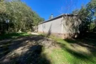 1329 McArthur Rd, Maxton, NC 28364 - Photo 12