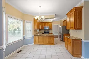 2021 Shadow Creek Dr, Raleigh, NC 27604 - Photo 10