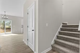 7005 Summerlin Dr, Fayetteville, NC 28306 - Photo 8