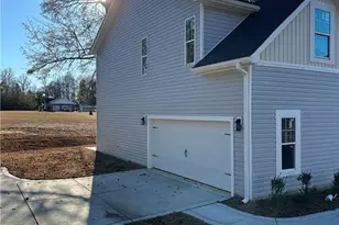 7001 Summerlin Dr, Fayetteville, NC 28306 - Photo 4