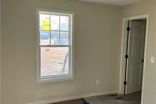 7001 Summerlin Dr, Fayetteville, NC 28306 - Photo 10