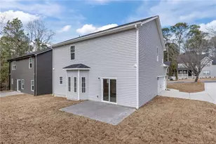 7001 Summerlin Dr, Fayetteville, NC 28306 - Photo 2